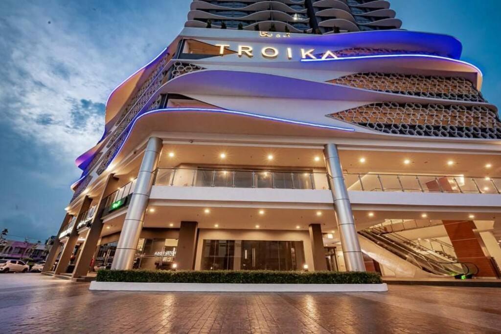 Troika Kota Bharu Penthouse Homestay Exterior photo